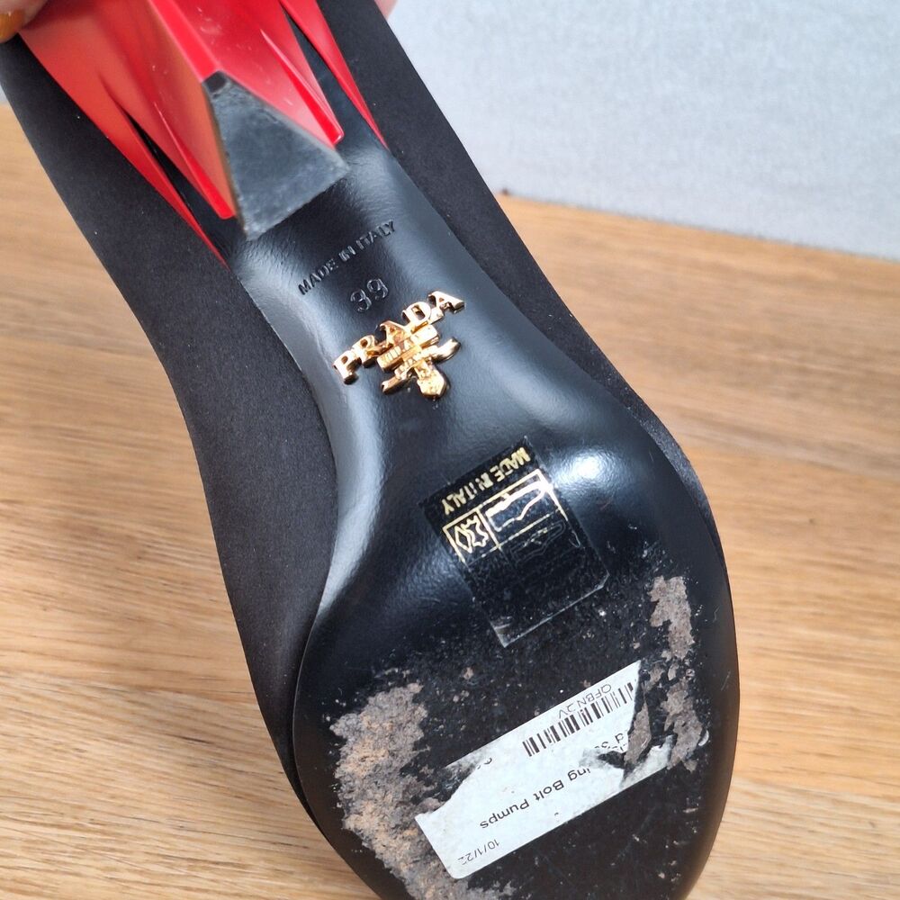 Prada *SINGLE SHOE* Satin Thunderbolt Heel Pump Women's EU 39 Red Black Italy - Picture 8 of 15